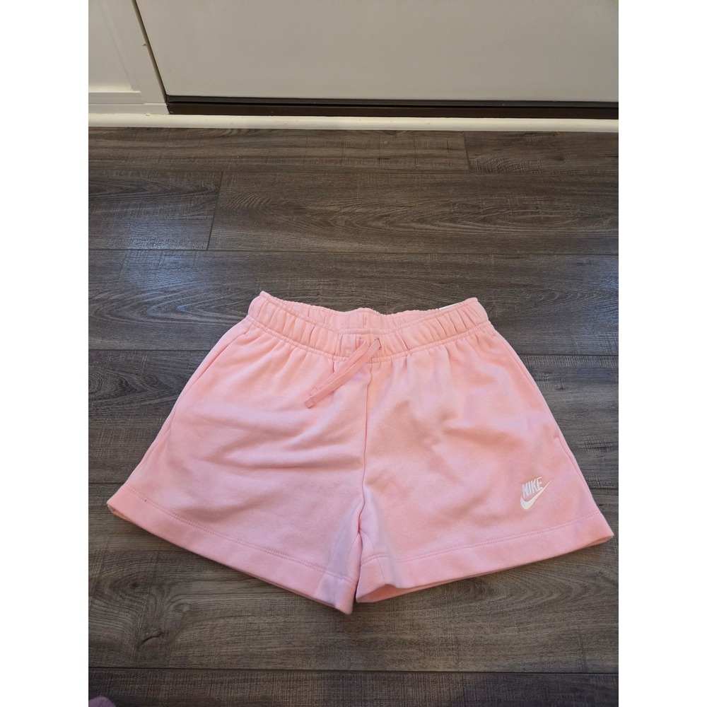 Nike women's shorts size‎ small